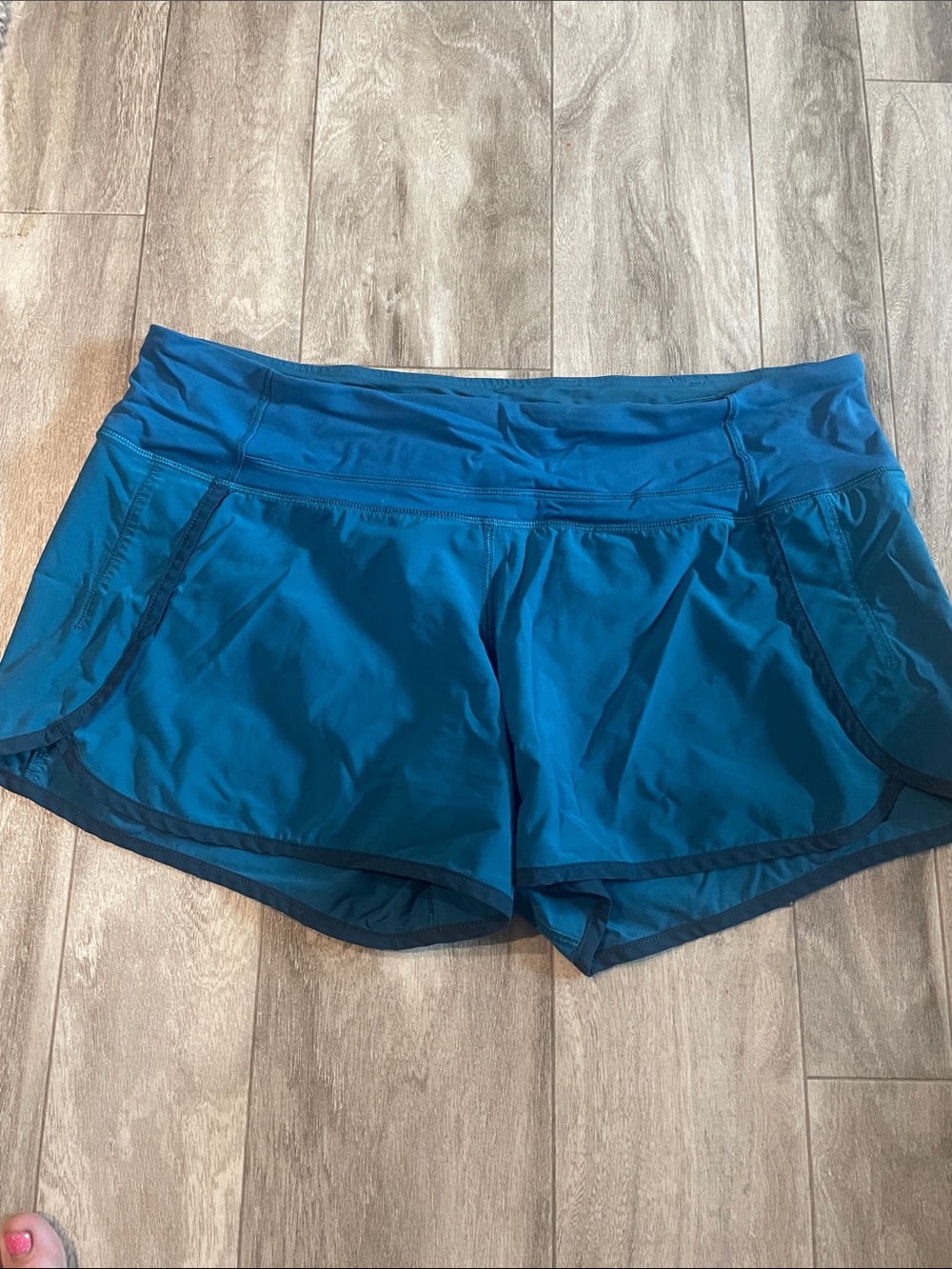 Lululemon Shorts Teal 10